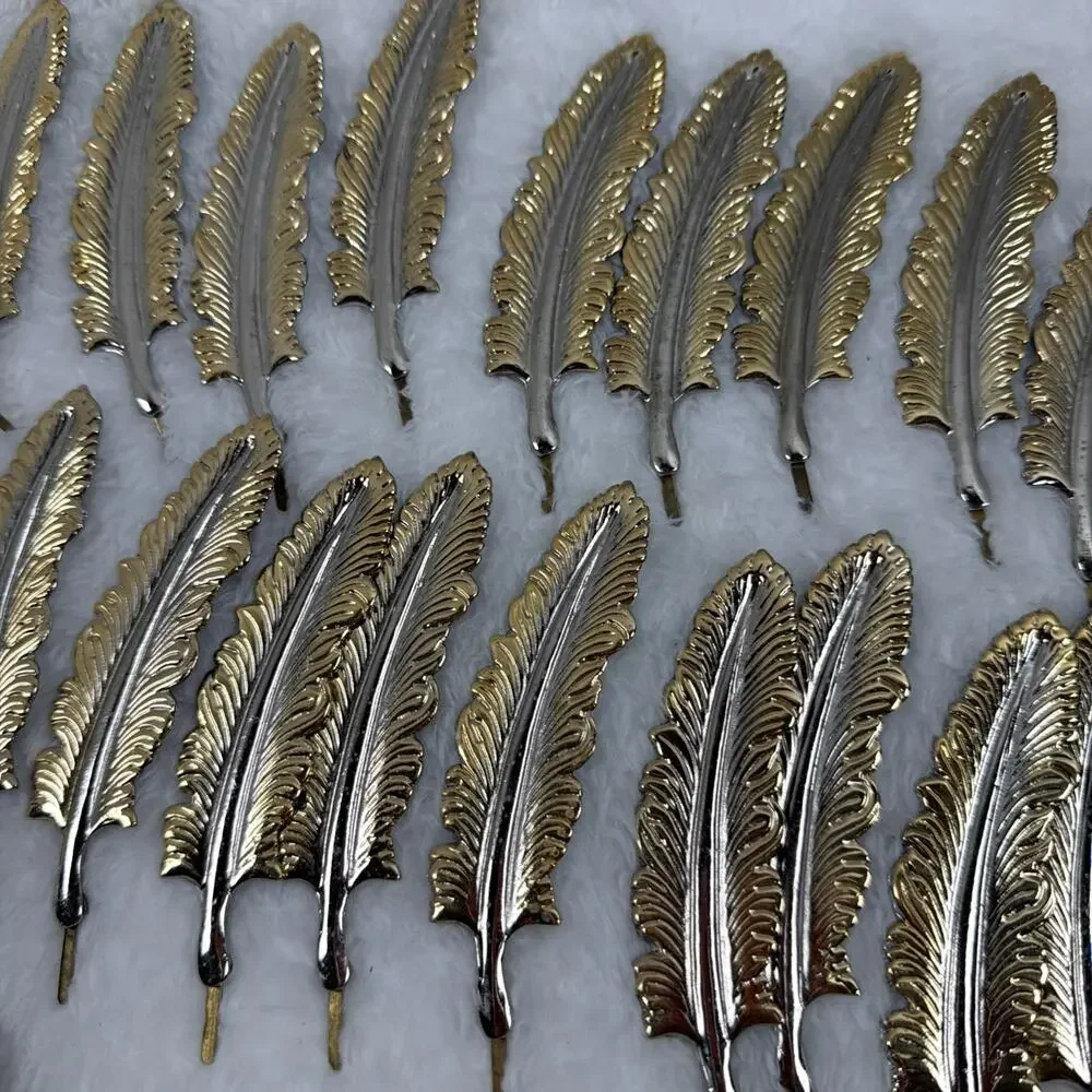 Metal Gold / Silver Feather Hat Pin – Western Style – Inspired Look